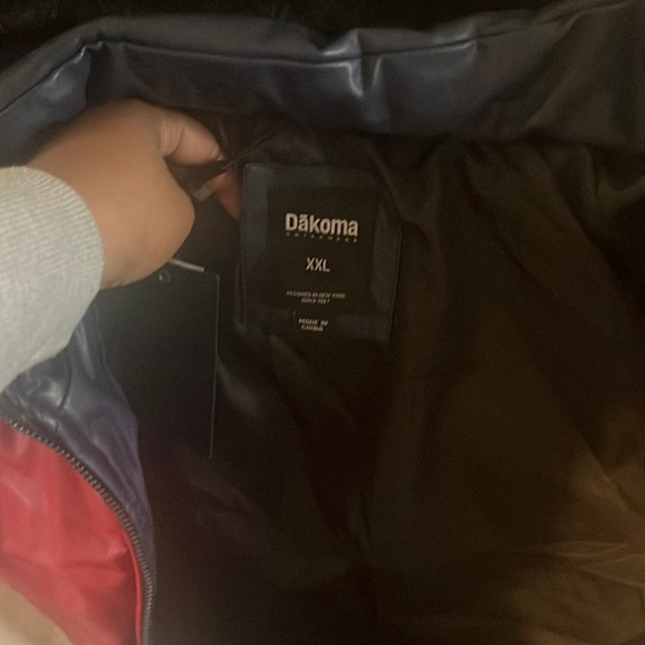 Dakota coat - Picture 1 of 4